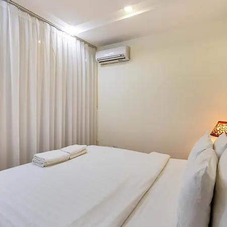 We Home Ben Thanh Ho Chi Minh City Exterior photo